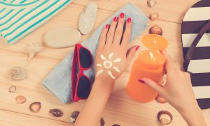 آیا کرم ضد آفتاب برای شما مضر است؟